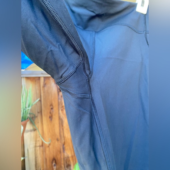 Lululemon Leggings; Size 12 - Picture 7 of 11